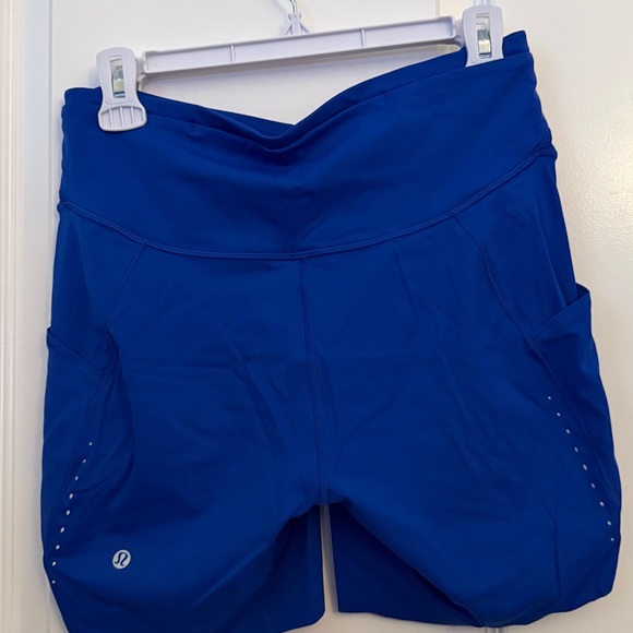 Lululemon Fast and Free High-Rise Short 6" *5 Pocket size 10 galactic cobalt - Picture 3 of 3